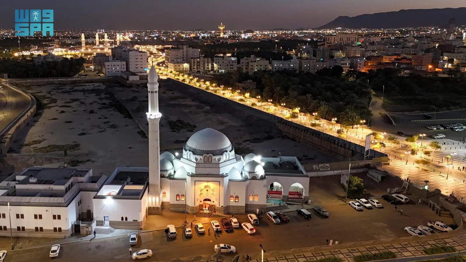 مسجد الجمعة بالمدينة المنورة مرتبط بالسيرة النبوية…