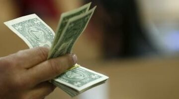 كم سعر الدولار بالبنك المركزى اليوم الأثنين 28 أبريل 2025 أمام الجنيه المصرى –  سبق 24