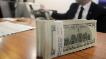 انخفاض سعر الدولار اليوم الثلاثاء 29-4-2025 أمام الجنيه إلى 50.75 جنيه للشراء –  سبق 24