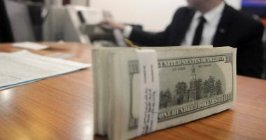 انخفاض سعر الدولار اليوم الثلاثاء 29-4-2025 أمام الجنيه إلى 50.75 جنيه للشراء – سبق 24