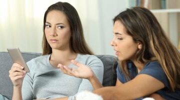 4 أبراج خلقهم ضيق وبيميلوا للعزلة.. برج الحمل معندوش صبر والثور عنيد –  سبق 24