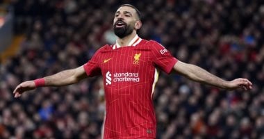 شاهد.. أفضل لحظات محمد صلاح بعد تتويجه بجائزة أفضل لاعب بالدوري الإنجليزي – سبق 24