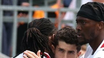 ميلان يضرب فينيزيا 2 – 0 فى الدورى الإيطالي.. فيديو  –  سبق 24