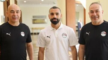 التوأم مهنئا صلاح بعد الفوز بالدوري الإنجليزي: قائد بمعنى الكلمة –  سبق 24
