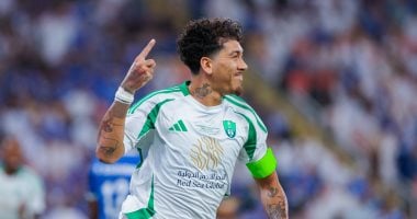 الهلال ضد الأهلى.. فيرمينو يسجل هدف مبكر فى قمة دورى أبطال أسيا –  سبق 24