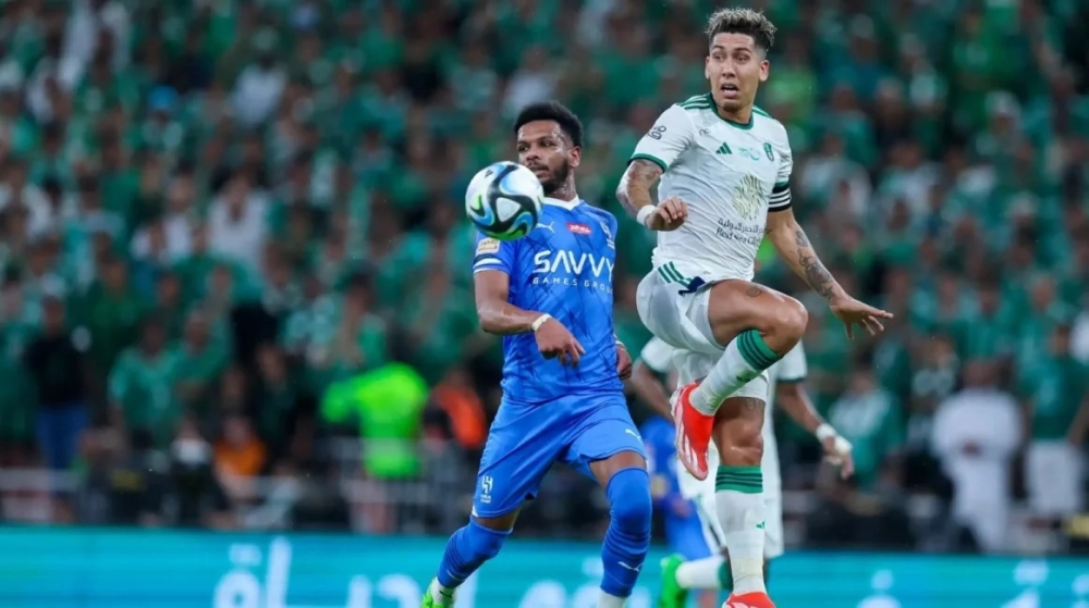الكشف عن قائمة أجانب الأهلي أمام الهلال.. فريق كامل