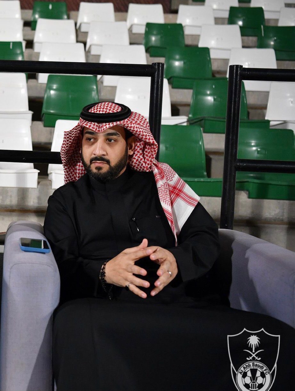 رئيس الأهلي يفاجئ الجماهير قبل مباراة الهلال في نخبة أسيا
