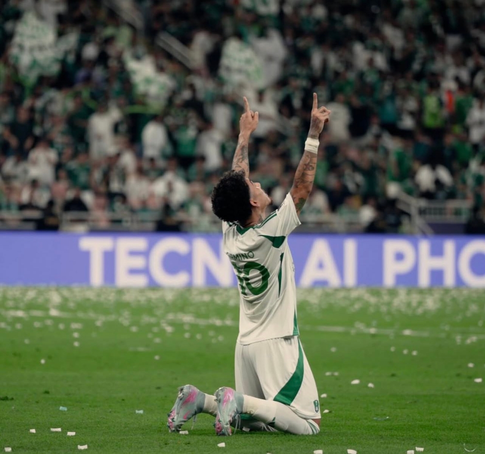 بعد هدفه في شباك الهلال.. فيرمينو يواصل التوهج مع الأهلي