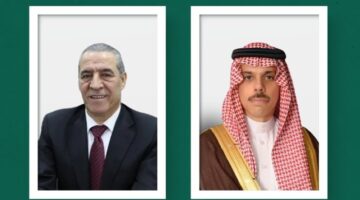 وزير الخارجية يبحث العلاقات الثنائية مع نائب رئيس فلسطين