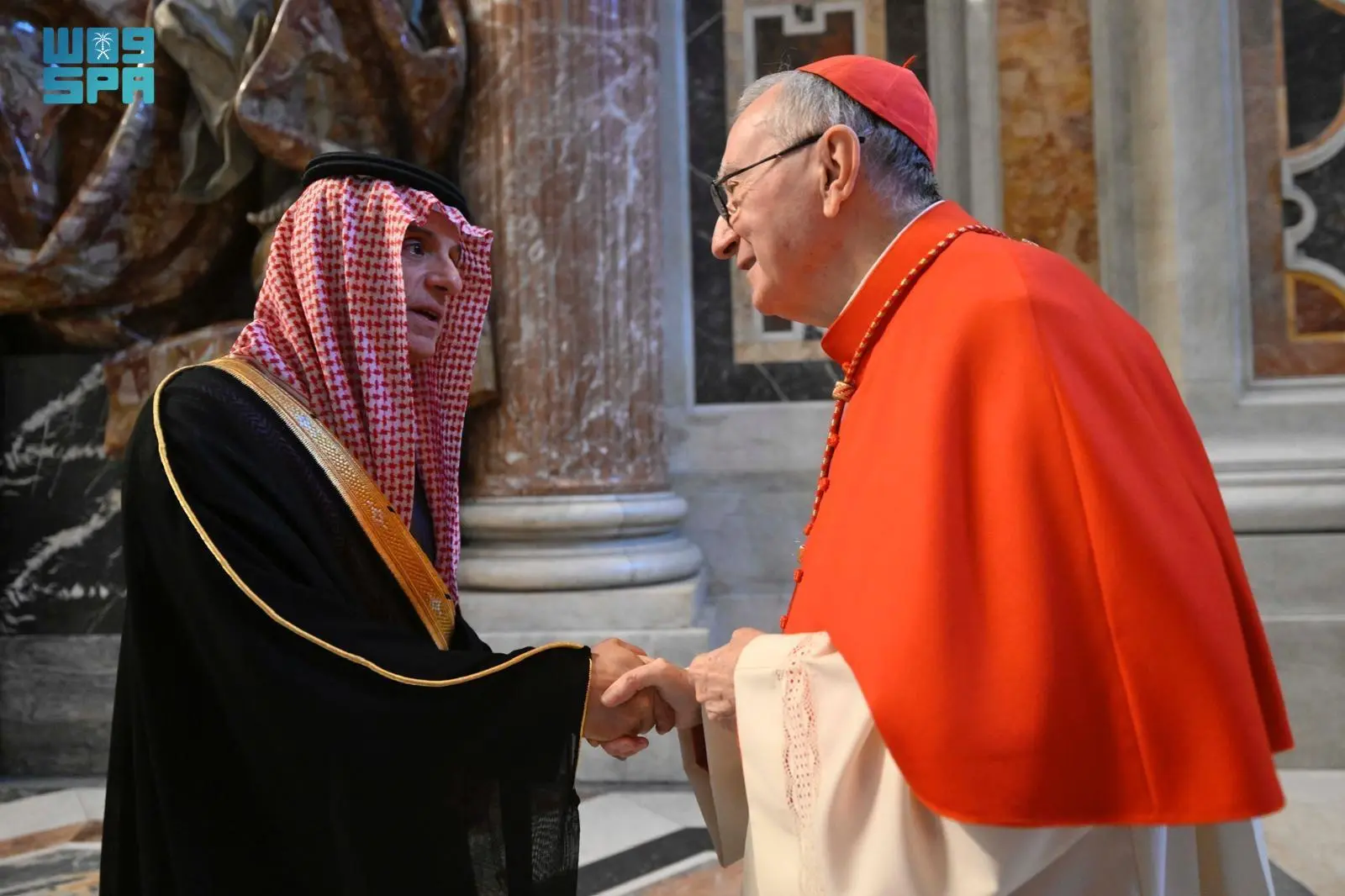 الجبير يترأس وفد السعودية في مراسم تشييع بابا الفاتيكان
