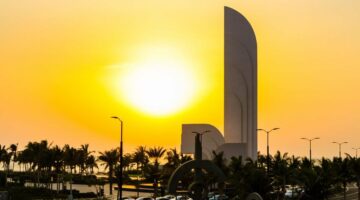 توقعات بطقس شديد الحرارة اليوم مع رياح وغبار على عدة مناطق 