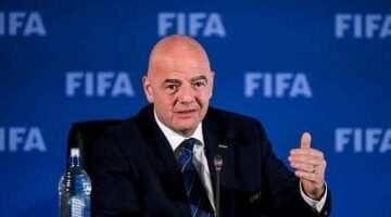 فيفا يقرر حظر “الانتقالات الجسرية” فى انتقالات اللاعبين  –  سبق 24