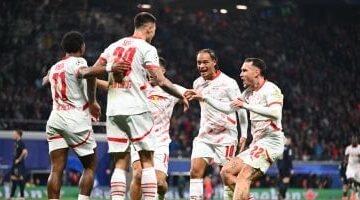 لايبزيج يضرب بايرن ميونخ بثنائية فى شوط أول مثير بالدورى الألماني –  سبق 24