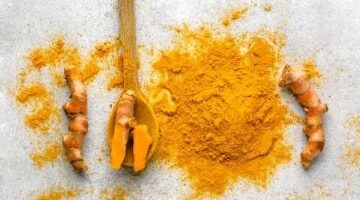 وصفات طبيعية من الكركم لمحاربة ندبات حب الشباب والبقع الداكنة –  سبق 24