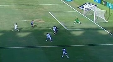 سيراميكا يتقدم على البنك الأهلى بهدف لـ”بوبو” فى الشوط الأول ببطولة الدورى –  سبق 24