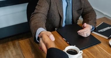 عيد العمال.. إزاى تطلب إجازة من مديرك وتضمن موافقته؟ –  سبق 24
