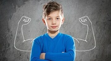 امتحانات نهاية العام.. كيف تبني ثقة طفلك بثلاث خطوات بسيطة؟ –  سبق 24