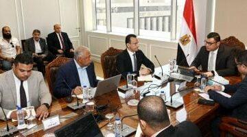 وزير الإسكان يعقد اجتماعا لمتابعة الموقف التنفيذي لـ”حدائق تلال الفسطاط” –  سبق 24