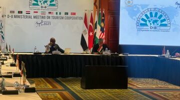 وزير السياحة: منظمة الدول الثمانية النامية تلعب دورًا محوريًا في تعزيز التعاون –  سبق 24