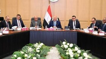 تشكيل مجموعة عمل لإعداد خطة إنشاء مصانع قائمة على استخدام المخلفات الزراعية –  سبق 24