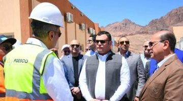 وزير الإسكان يبدأ جولة بمشروع تطوير موقع “التجلى الأعظم” بمدينة سانت كاترين بسيناء –  سبق 24
