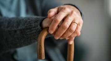 5 أبراج تعيش أزمة منتصف العمر أكثر من غيرها.. الحق نفسك قبل فوات الأوان –  سبق 24
