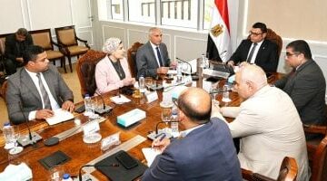 وزير الإسكان يتابع الخدمات من خلال البوابة الإلكترونية للمجتمعات العمرانية –  سبق 24