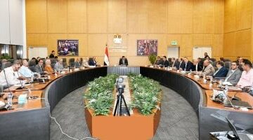 وزير الإسكان يعقد اجتماعا لمتابعة مشروع تطوير موقع التجلي الأعظم بمدينة سانت كاترين –  سبق 24