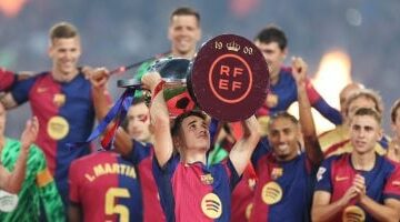 برشلونة يحتفل بلقب الدورى الإسبانى وسط جماهيره بعد الهزيمة أمام فياريال –  سبق 24