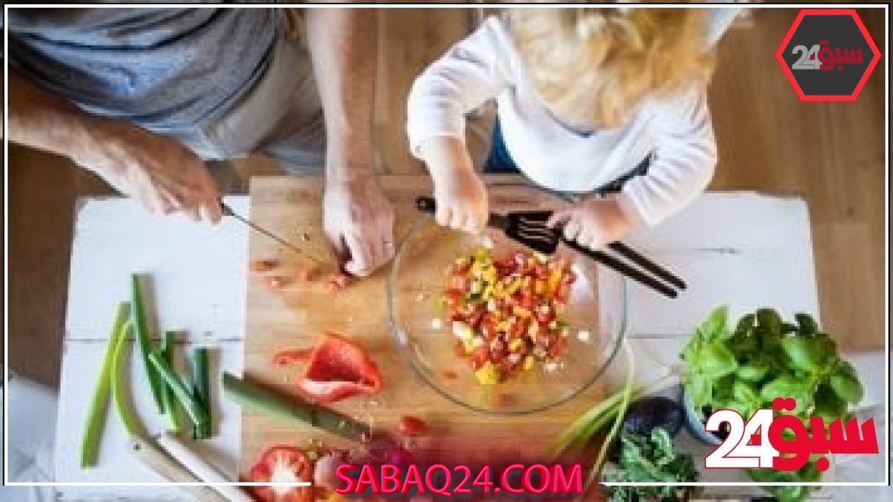 سناكس وأطعمة خفيفة وصحية تساعد على التركيز.. محتاجينها أيام الامتحانات – سبق 24