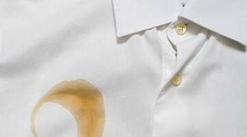6 طرق سهلة للتخلص من بقع المكياج والطماطم من الملابس البيضاء –  سبق 24