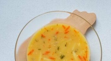 طريقة عمل شوربة لسان العصفور بالبطاطس والجزر.. لو عايزة أكلة سريعة –  سبق 24