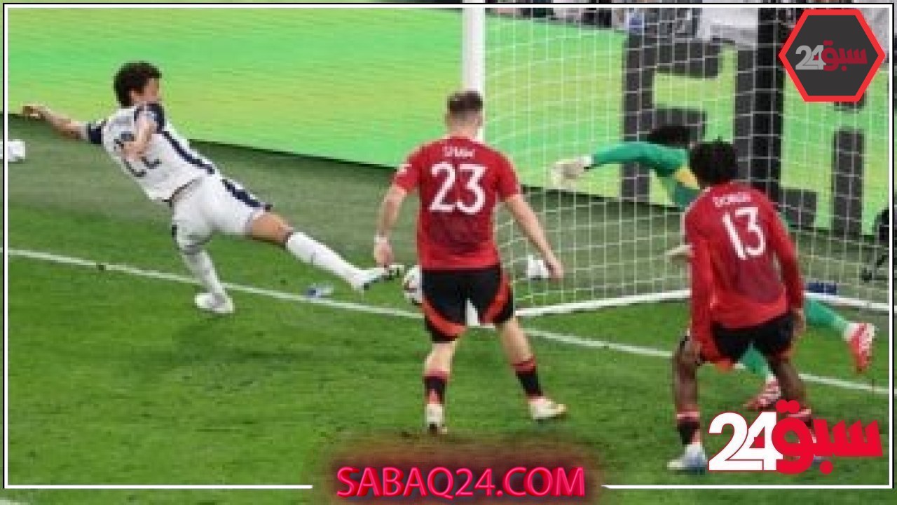 توتنهام ضد مان يونايتد.. السبيرز يتفوق بهدف فى الشوط الأول بنهائي يوروباليج – سبق 24