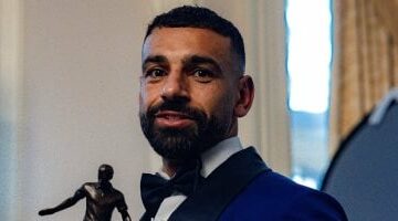 محمد صلاح يعلق على فوزه بجائزة لاعب الموسم في إنجلترا: شرف عظيم –  سبق 24