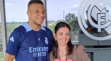 مبابي يتسلّم جائزة أفضل لاعب فى ريال مدريد هذا الموسم 2025 –  سبق 24