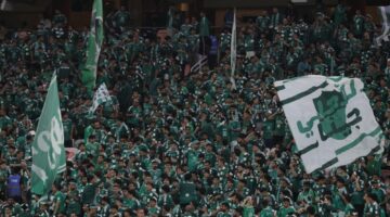 جماهير الأهلي تحتشد أمام مقر النادي قبل مواجهة كاواساكي.. ما السبب؟