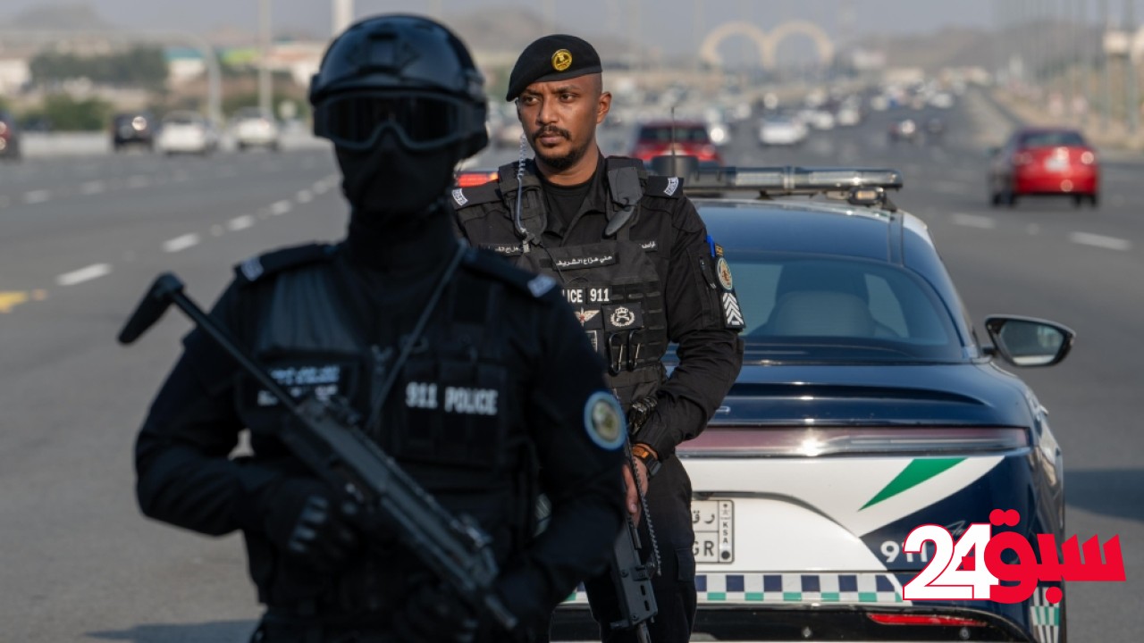 القبض على مقيم لارتكابه عمليات نصب بنشر إعلانات حملات حج وهمية