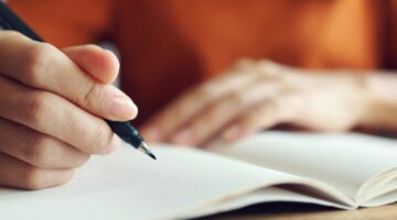 “بأقلامهم”.. تعليم مكة تدعو الطلاب للمشاركة في مسابقة القصة القصيرة