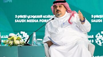 عبدالرحمن بن مساعد يوجه رسائل لجماهير الهلال قبل مونديال الأندية 2025