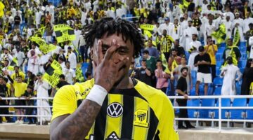 مدرب هولندا يعلق على أداء بيرغوين مع الاتحاد 