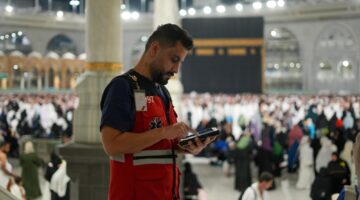 7517 مسعفًا ومركبات وطائرات.. الهلال الأحمر يضاعف جهوده لموسم الحج