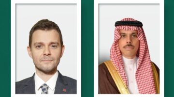 وزير الخارجية يستعرض العلاقات الثنائية مع نظيره بمقدونيا الشمالية