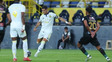 النصر يفوز على الخليج بثنائية ويقترب من دوري أبطال آسيا 2