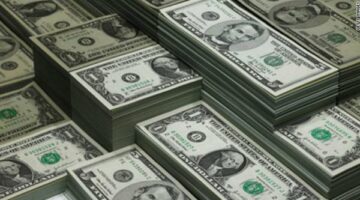 سعر الدولار اليوم الجمعة في البنوك والسوق السوداء 23 – 5 – 2025