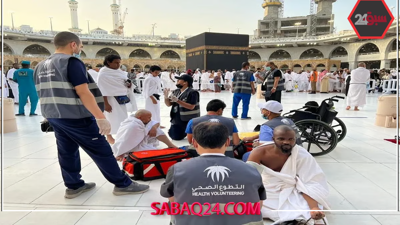 إخلاء طبي عاجل لحاج عراقي بعد تعرضه لوعكة صحية مفاجئة داخل الحرم