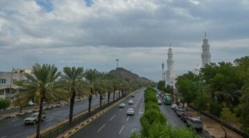 أمطار متفاوتة الغزارة على منطقة المدينة المنورة حتى العاشرة مساء 