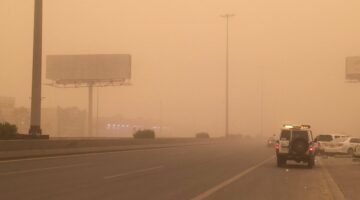 رياح وأتربة مثارة على نجران حتى السابعة مساء 