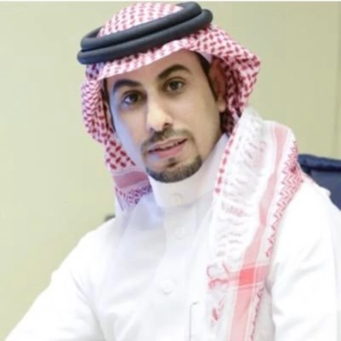 العنزي يوجه رسالة قوية إلى نجم الهلال سالم الدوسري ويثير تفاعل الجماهير