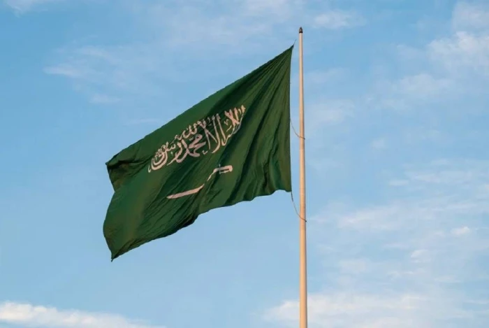 السعودية تدين العدوان الإيراني على قطر وتعلن تضامنها الكامل مع الدوحة