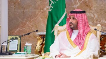 ولي العهد يستقبل المهنئين بعيد الأضحى المبارك في قصر منى الملكي